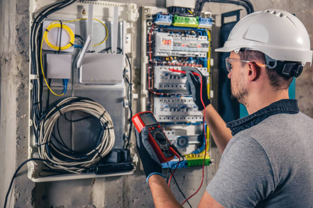 Best Emergency Electrical Repair  in Constantine, MI