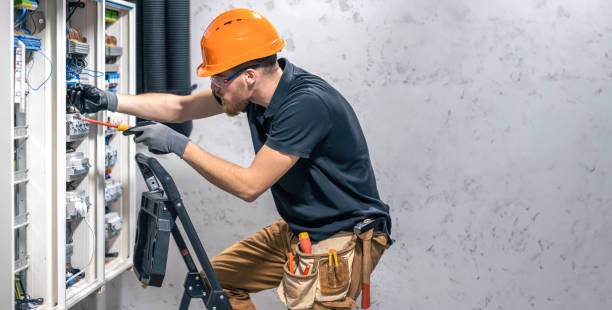  Constantine, MI Electrician Pros